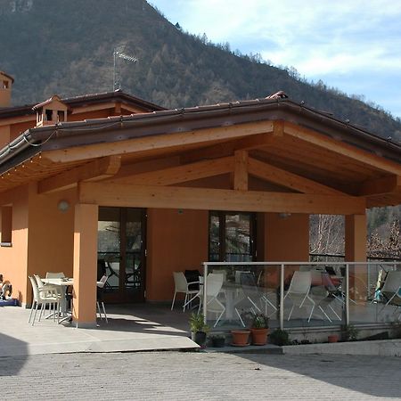 Camping Camplani Zone Екстериор снимка