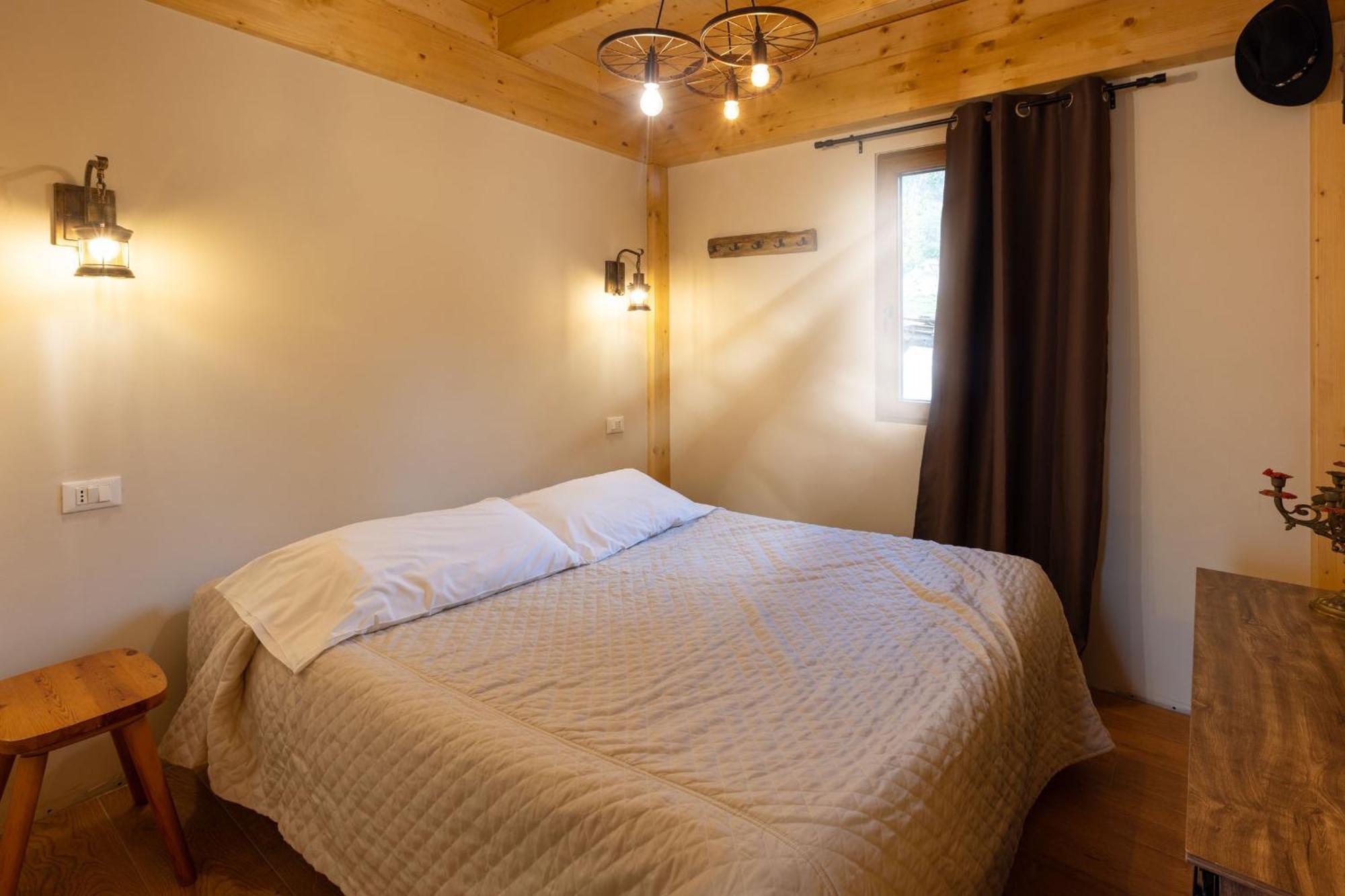 Camping Camplani Zone Екстериор снимка